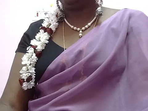 Hot akshara online show from January 5, 5:27 pm