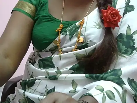 Hot akshara online show from February 25, 2:05 pm