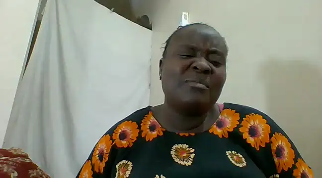 Hotwife8 online show from January 7, 7:20 am