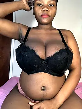 Snapshot of SexyAngeliqua chatting on September 9, 6:02 am SexyAngeliqua online show from September 9, 6:02 am