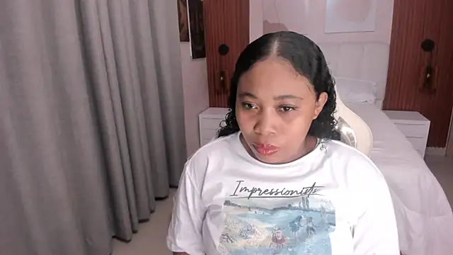 Leah Sweetie online show from November 10, 10:03 am