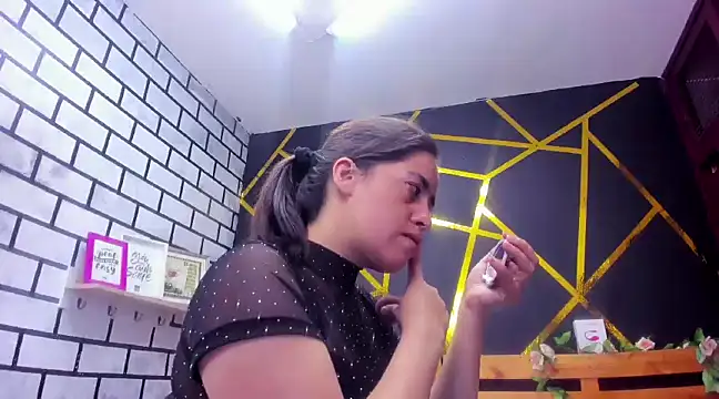 kathina giraldo online show from December 24, 2:01 pm