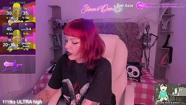 Snapshot of Sarah-Stoner chatting on November 5, 8:31 pm Sarah-Stoner online show from November 5, 8:31 pm