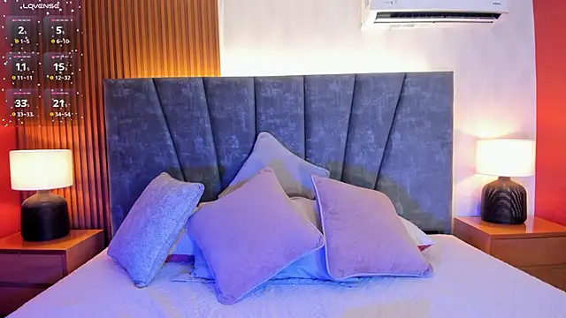 Ada  lee  online show from December 16, 1:32 am