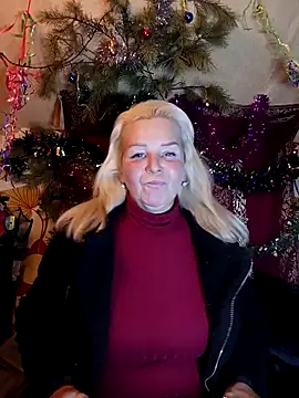 CassandraSandra44 online show from January 19, 3:27 pm