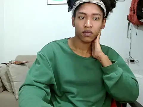 miriam775 online show from February 28, 8:10 pm