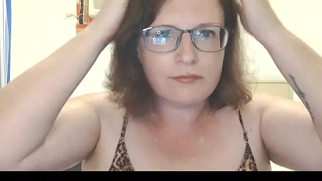 CrimsonMistress online show from March 8, 10:35 pm