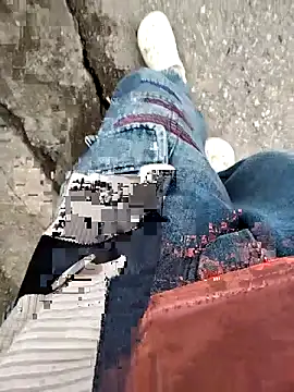 JasminePham online show from November 11, 7:52 am