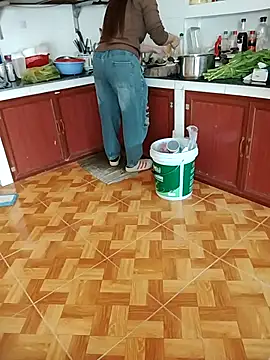 JasminePham online show from January 9, 7:22 am