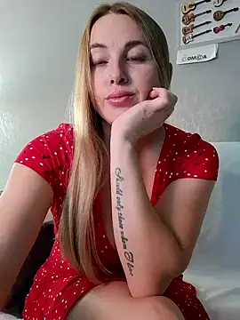 Cute Hot Alice online show from December 17, 8:21 pm