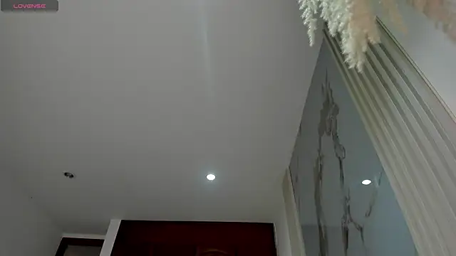 BridgetRodriguez online show from December 20, 1:29 pm