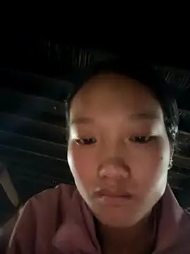 Snapshot of lytamye chatting on December 27, 4:47 am lytamye online show from December 27, 4:47 am