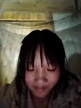 Snapshot of lytamye chatting on February 11, 12:48 pm lytamye online show from February 11, 12:48 pm