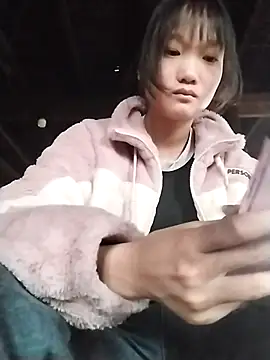 Snapshot of lytamye chatting on February 21, 5:56 am lytamye online show from February 21, 5:56 am