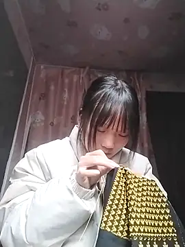 Snapshot of lytamye chatting on March 9, 9:35 am lytamye online show from March 9, 9:35 am