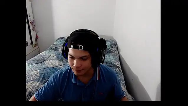 Xtrem3HARDxxx online show from November 2, 7:44 am