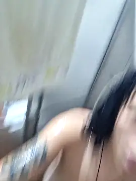 Sweet-diamondxxx online show from October 18, 5:35 pm