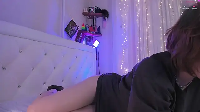 Snapshot of Natural_pussy chatting on March 7, 2:12 pm Natural pussy online show from March 7, 2:12 pm