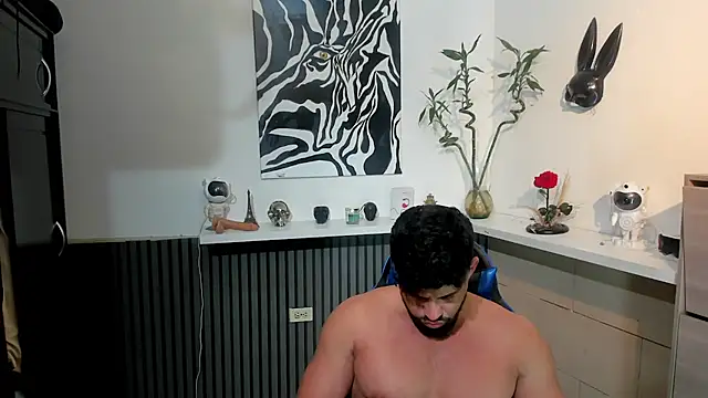 Snapshot of Daemon21 chatting on January 17, 9:51 pm Daemon21 online show from January 17, 9:51 pm