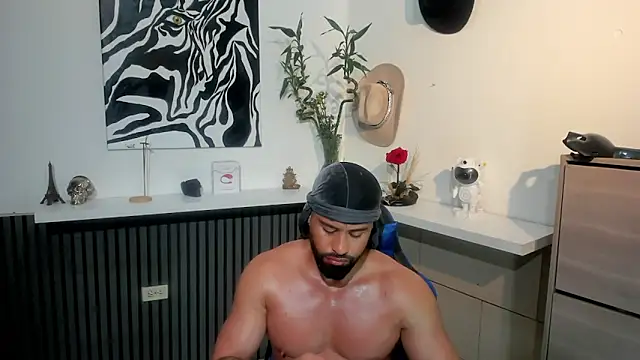 Snapshot of Daemon21 chatting on January 31, 9:02 pm Daemon21 online show from January 31, 9:02 pm