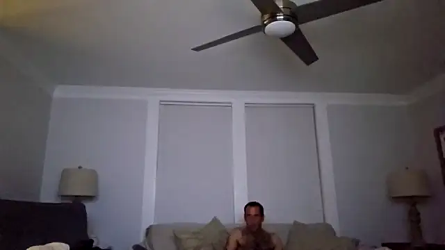 blairfrancis online show from October 12, 4:33 am