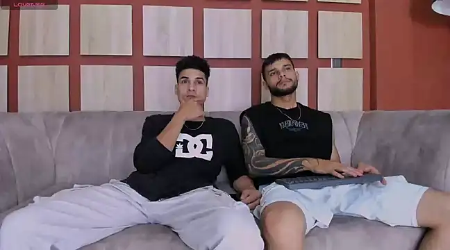 hot day online show from December 4, 1:36 am