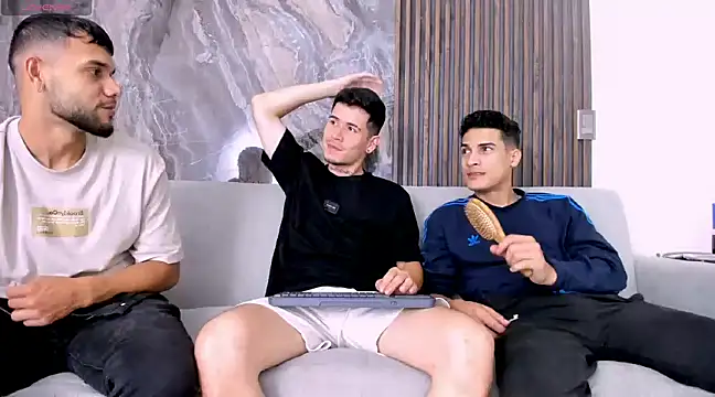 hot day online show from February 18, 1:54 am