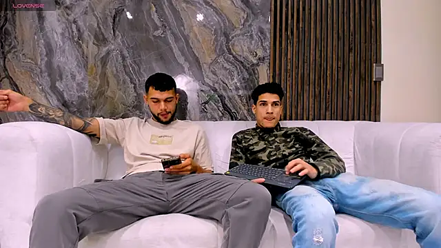 hot day online show from March 21, 2:28 am