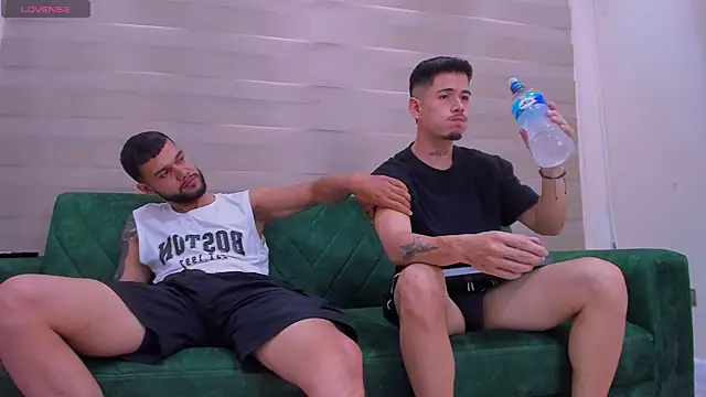 hot day online show from September 22, 8:22 pm