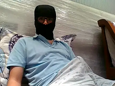 Snapshot of DelhiDick69 chatting on June 21, 5:48 pm DelhiDick69 online show from June 21, 5:48 pm