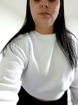 Im Amelia online show from January 3, 10:19 pm