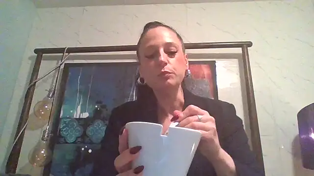 Snapshot of Audrey_hotty chatting on November 11, 10:10 pm Audrey hotty online show from November 11, 10:10 pm