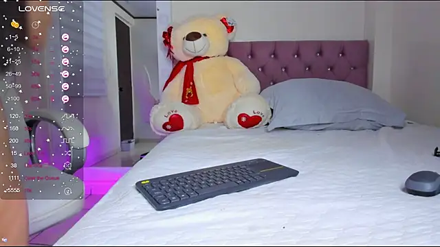 Snapshot of isaa_19 chatting on March 1, 11:15 pm isaa 19 online show from March 1, 11:15 pm