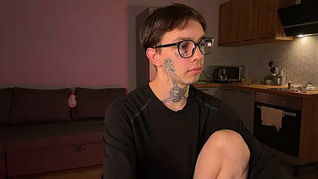 anahori  simon online show from October 17, 11:18 pm