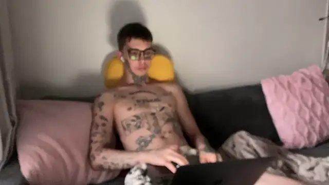 anahori  simon online show from March 23, 11:09 pm