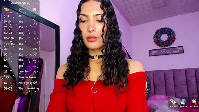 Snapshot of Lanna_hott_ chatting on January 31, 7:56 pm Lanna hott online show from January 31, 7:56 pm