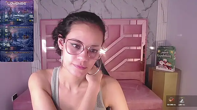 Snapshot of Tyna_ch chatting on December 21, 1:36 am Tyna ch online show from December 21, 1:36 am