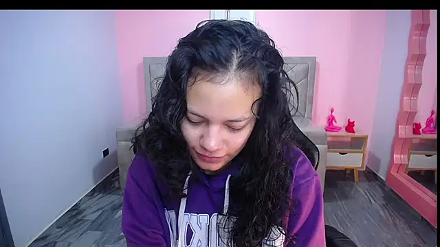 Snapshot of Tyna_ch chatting on July 7, 12:53 pm Tyna ch online show from July 7, 12:53 pm