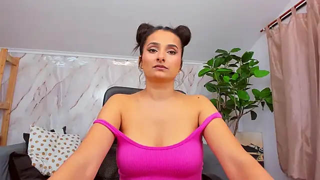 JennaPrice online show from January 10, 3:37 pm