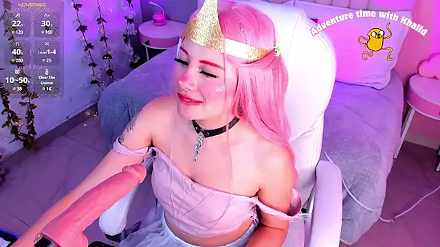 Khali reed  online show from January 31, 8:54 pm