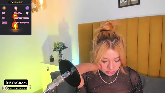 Khali reed  online show from November 27, 5:20 am