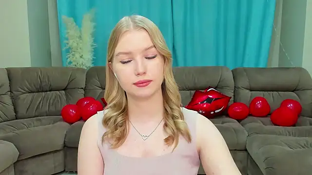 shy  lady online show from February 10, 6:56 pm