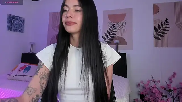 samy lewis online show from April 28, 5:45 am