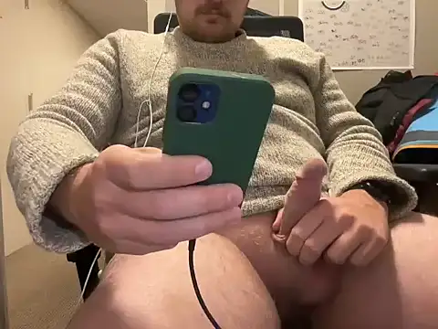 shanepuck33 online show from December 11, 8:18 pm