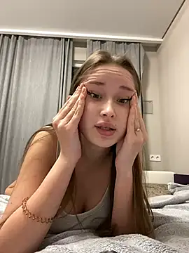 Anitta lo online show from February 27, 7:37 pm