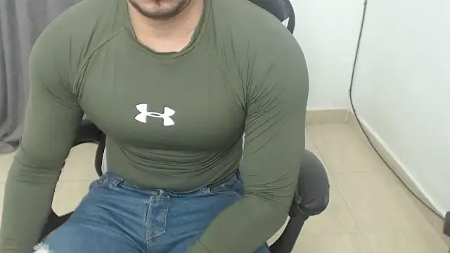 Snapshot of seux-88 chatting on November 3, 10:38 am seux-88 online show from November 3, 10:38 am