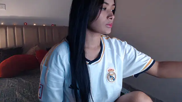 sabrina brunette online show from December 16, 6:29 am