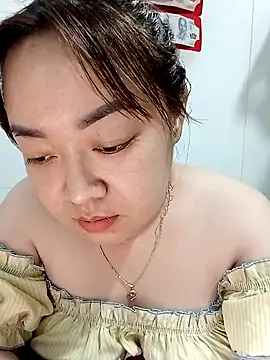 VyOanh2K online show from February 10, 1:44 pm