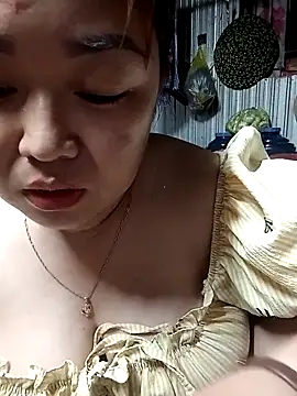 VyOanh2K online show from November 15, 3:19 pm