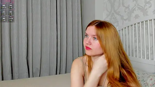 Snapshot of Eva__Lewis chatting on June 20, 3:26 pm Eva Lewis online show from June 20, 3:26 pm